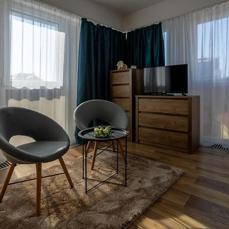 Hellowine Apartman II Eger Extérieur photo